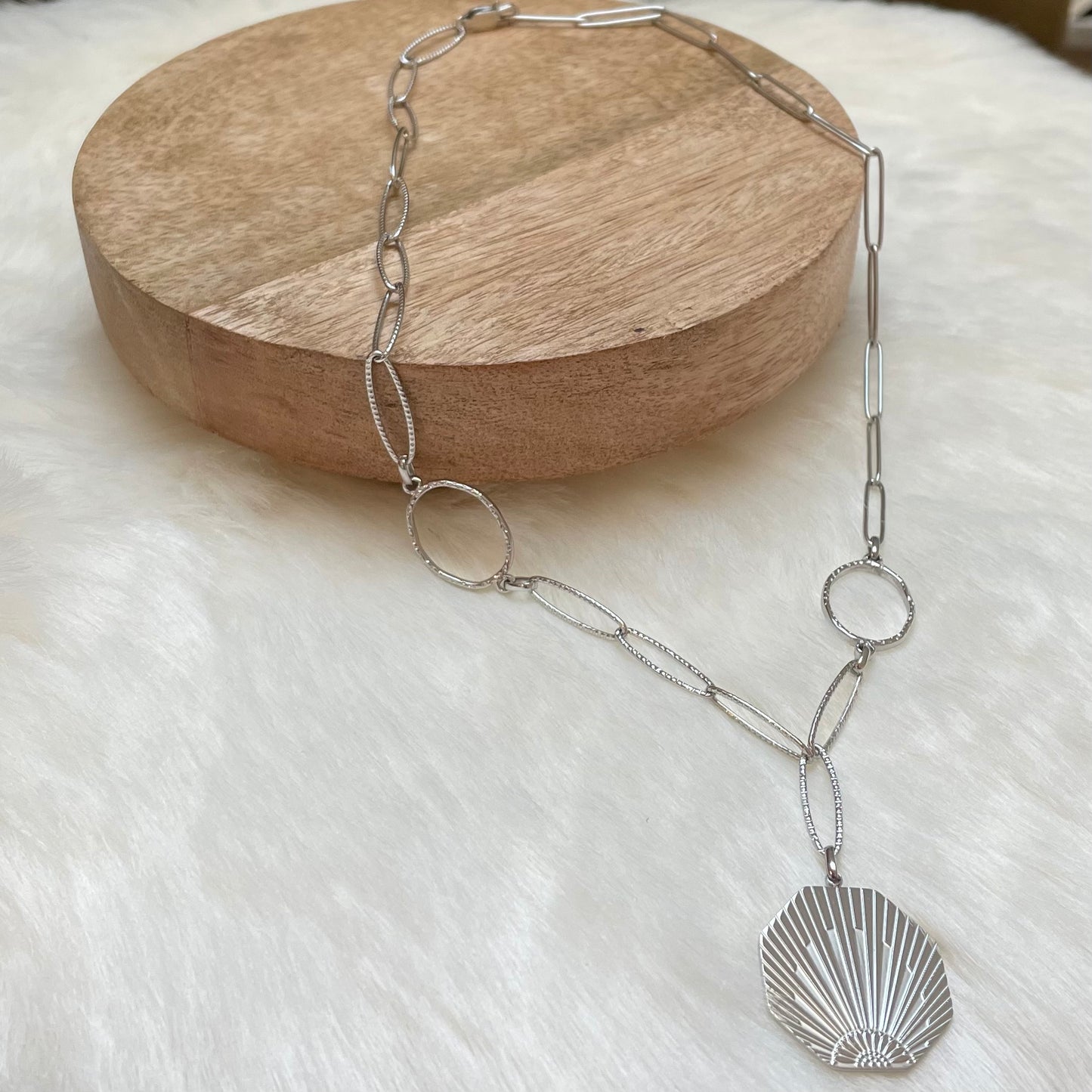 Collier Hexagone