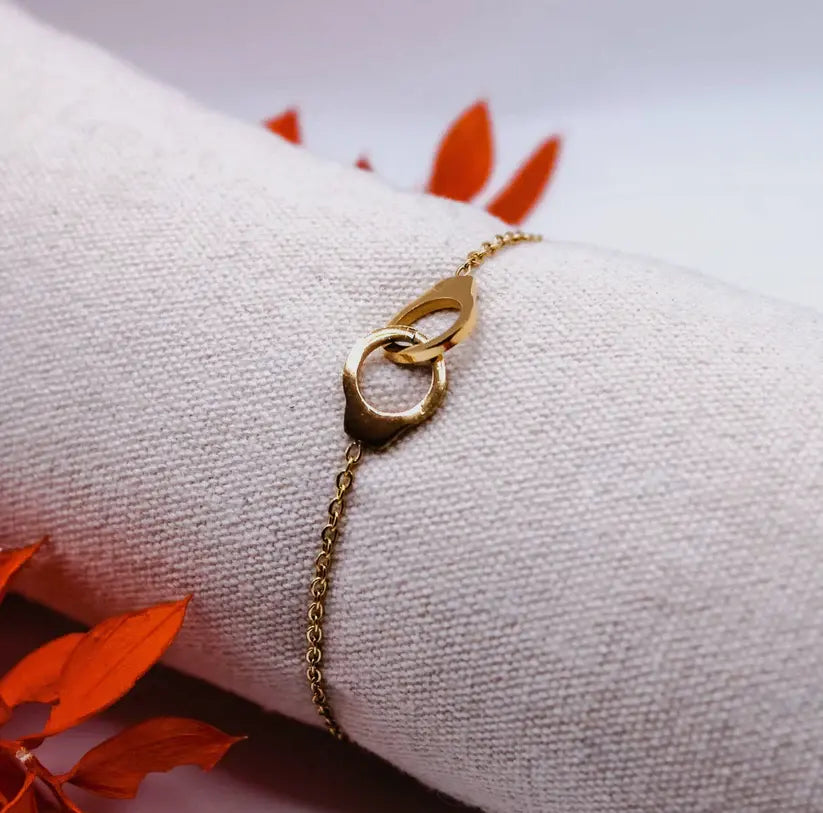 Bracelet menottes or bijoux fantaisie
